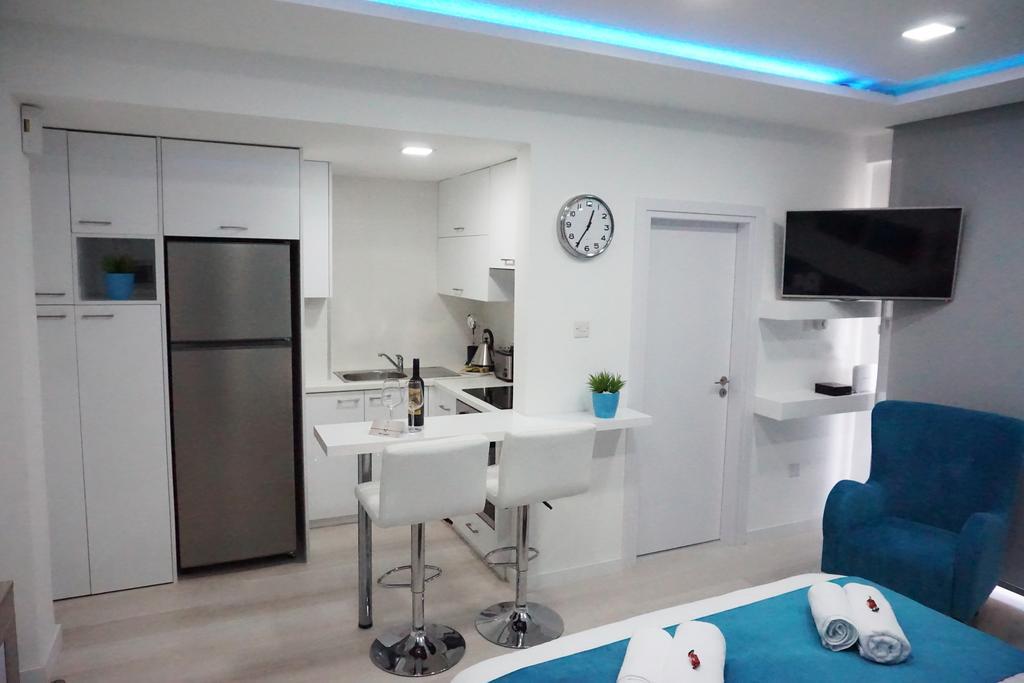 Lazuli Beach Apartment 209 Larnaca Exterior foto